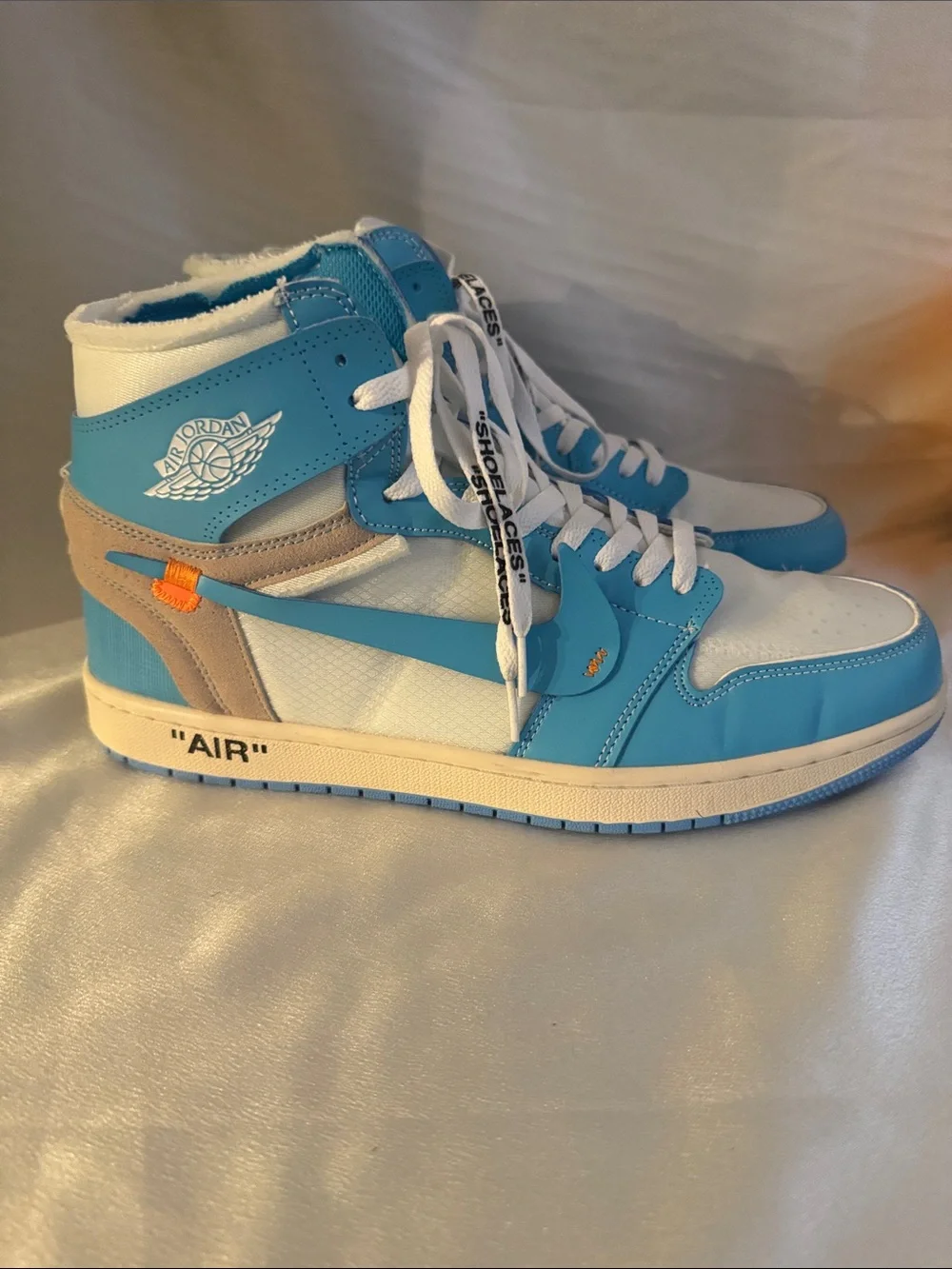 Highly Coveted Air Jordan 1 Retro High Off-White 